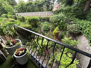 Photo 21- click for photo gallery